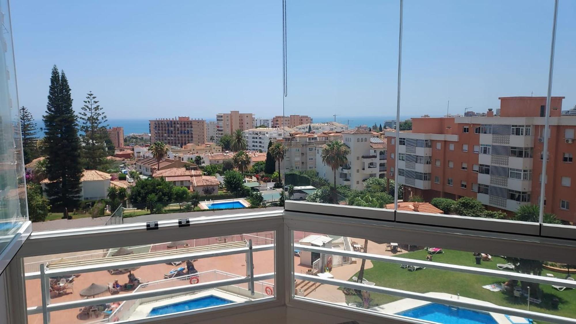 Enjoying Together Torremolinos Exterior foto