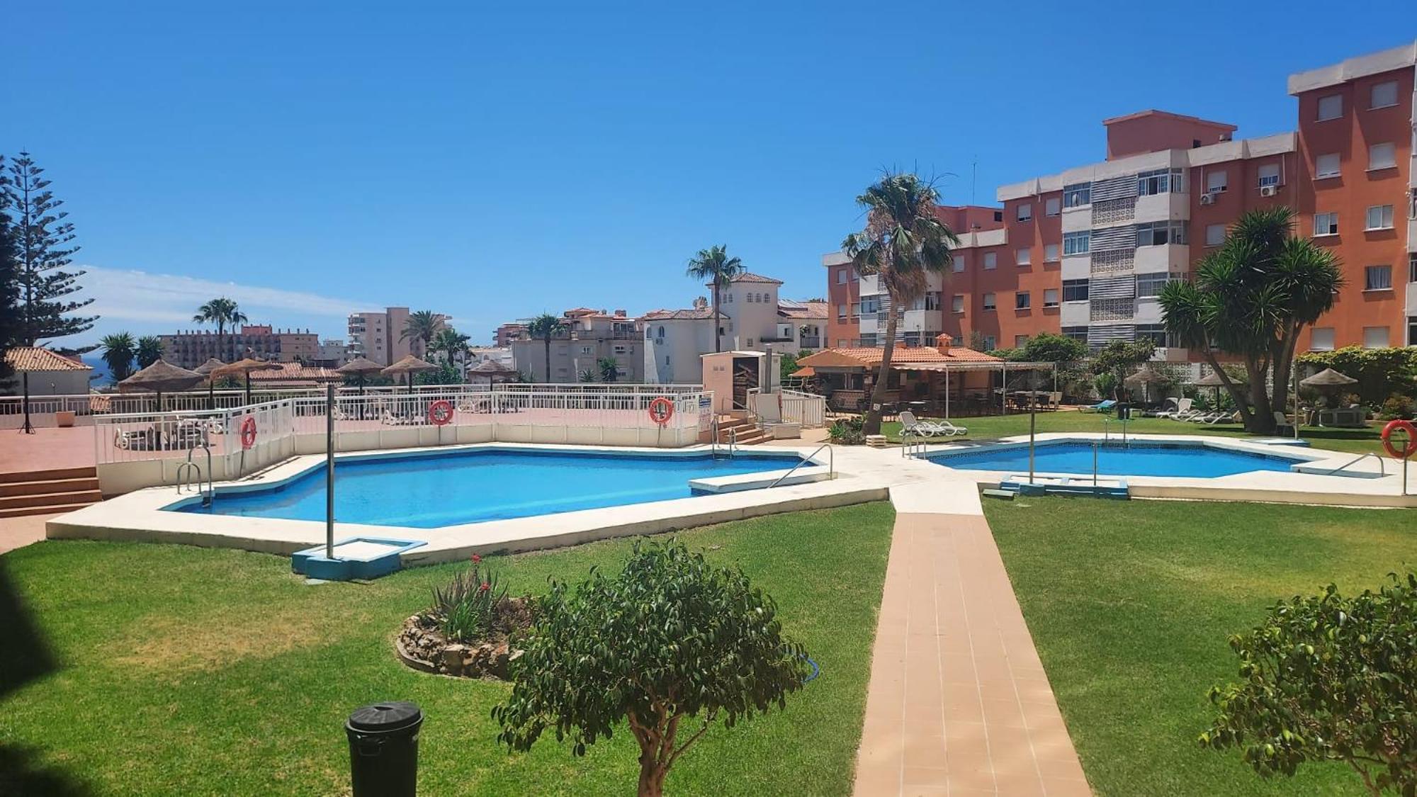 Enjoying Together Torremolinos Exterior foto